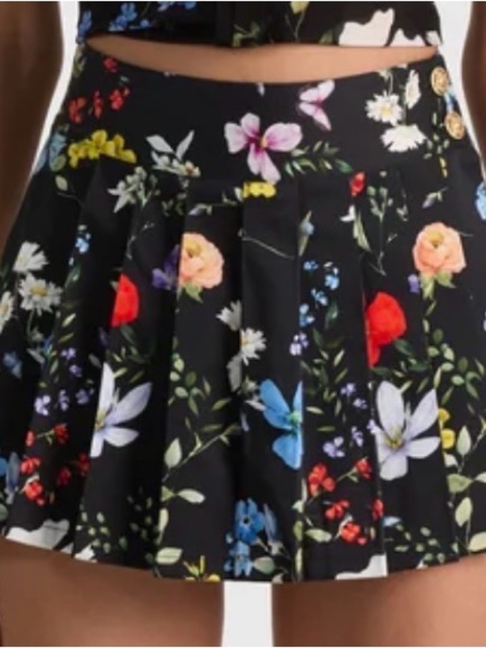 NWT Alice + Olivia Black Floral Pleated Mini Skirt